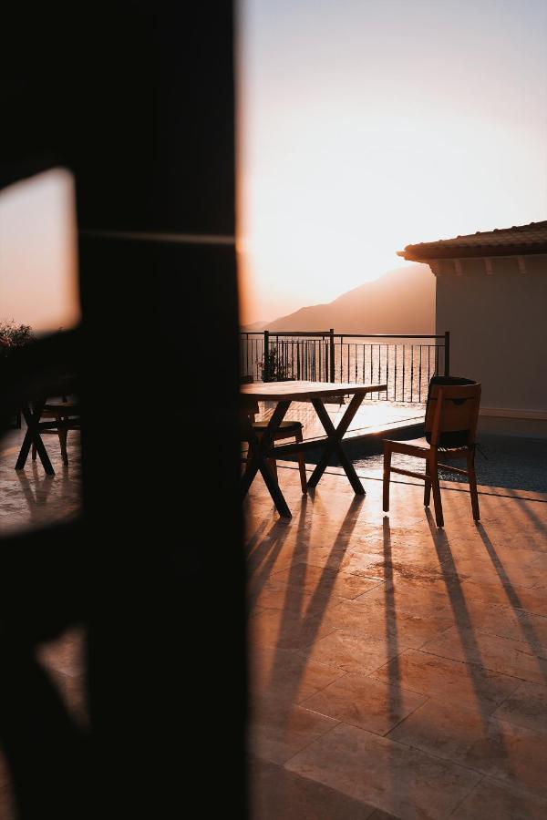 Guemues Yazar Hotel カシュ エクステリア 写真